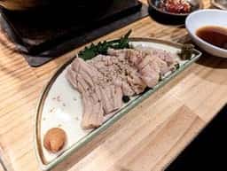 塩ホルモン・赤身肉 太陽