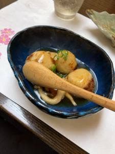 胡坐