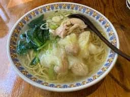 万葉軒 ワンタン麺&香港飲茶Dining