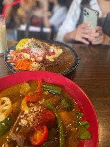 無添加薬膳スープカレー COSMOS 三軒茶屋