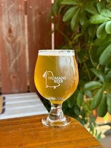 HUMANS BEER 海の上のタップルーム