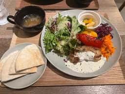 absinthe org.Salad&Grill