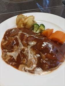 レストランえいらく