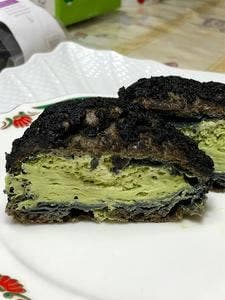 崖の近くの停留所福日和