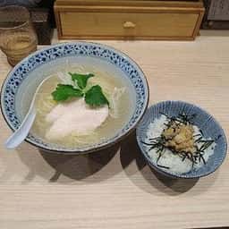 くらむ