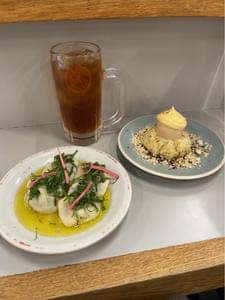 東京ギョーザスタンド ウーロン