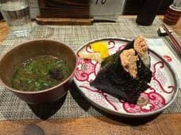 金のおにぎりと天白のかつお出汁 かつおとぼんた 渋谷ストリーム店