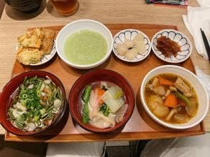ORGANIC TABLE