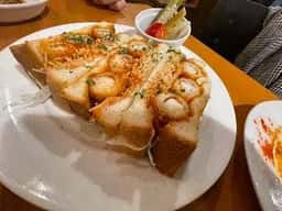 洋食バル ウルトラ