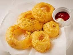 Cafe&Bar B.Linda カフェアンドバービリンダ