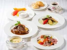 ラウンジ プラシャンティ