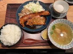 サガノサカバ