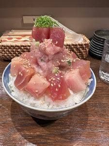 鮪山