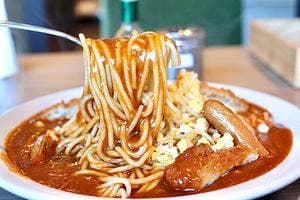 鯱ひげカフェ 緑店