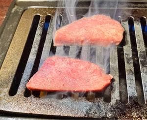 焼肉 哲 HANARE