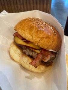 ゴールデンブラウン