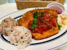 Hawaiian Cafe OluOlu 西新宿店