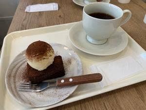 EGLINTON cafe&studio
