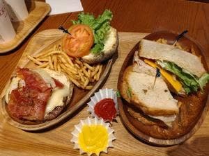 KUA `AINA りんくうプレミアムアウトレット店