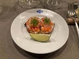 鎌倉ワイナリー・ワインショップ&カフェ ドメーヌナツメ