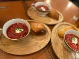 イクラバル ロシアンビストロ 用賀本店