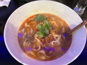 刀削麺園