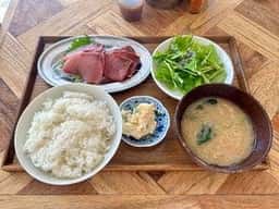 煮込みとお惣菜スタンド ウエトミ