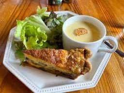カワノホトリcafe
