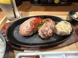 酒とハンバーグ 牛時 新宿店