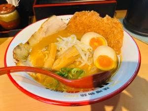 麺屋・國丸。 梅田店。