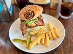 レッグオンダイナー