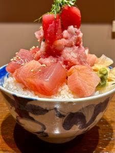 鮪山
