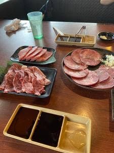 焼肉の田口 恩名店