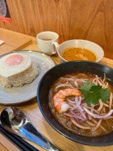 タイカレーと米麺 タジー食堂