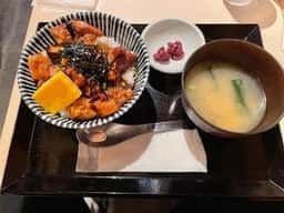 備長炭火焼鳥 カドクラ商店 代々木公園店