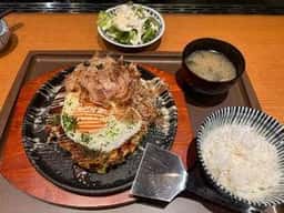 鉄板酒場 エイト