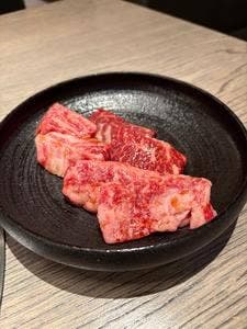 黒毛和牛焼肉 ABURIYA arata