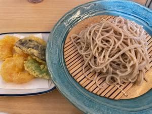 土山人 阪急32番街
