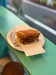 CUBAN SANDWICH & DELI AHINAMA 上野店