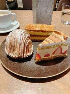 お菓子の家 エミリー・フローゲ