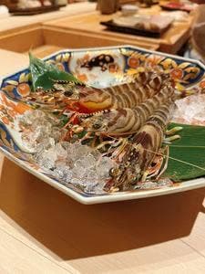 鮨 東京 よし⽥