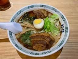 桂花ラーメン 新宿末広店