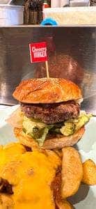 Cheeers BURGER