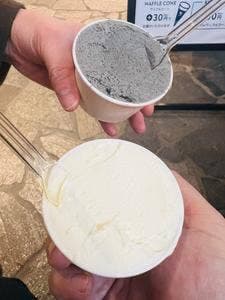 GELATERIA solege ラグザ大阪店