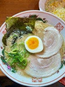 豚骨発祥久留米ラーメン くるめや