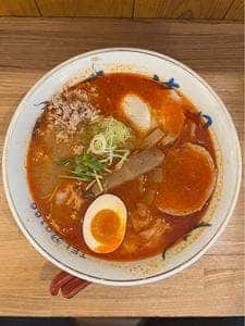 ワンタンメンの満月 三鷹店