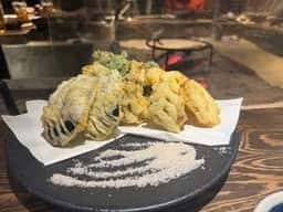 囲炉裏と鍋 三九
