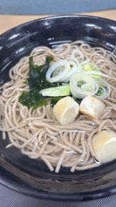 名代 富士そば 明治通り店