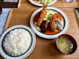 キッチン あずま