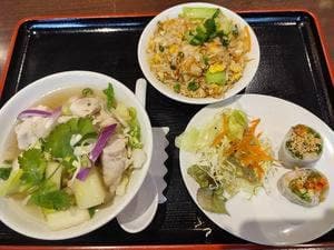 ASIAN RESTAURANT HALKA 浦和県庁前店